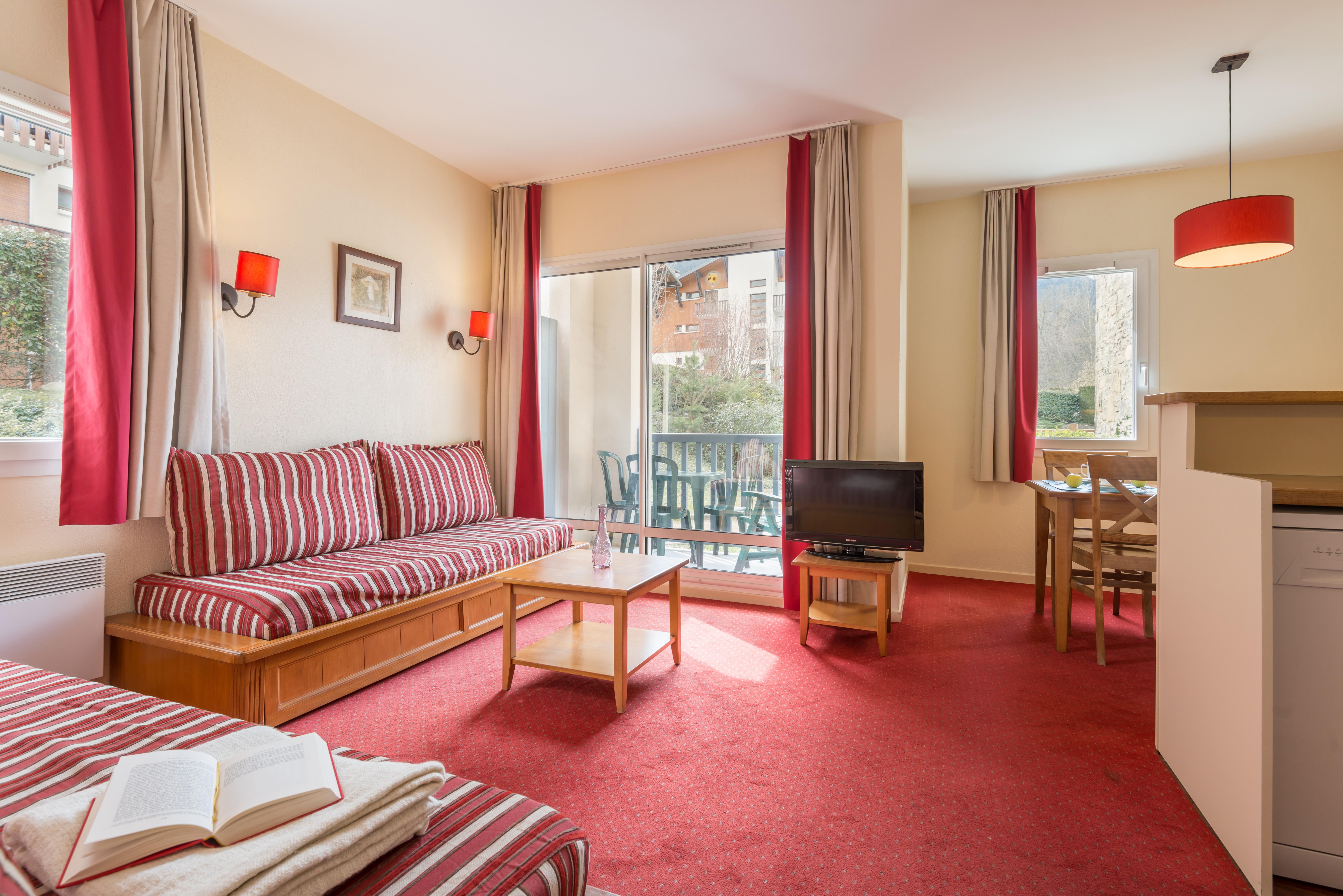 Residence Pierre & Vacances Les Rives De L'Aure 圣拉里苏朗 外观 照片